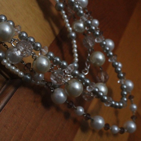 Vintage SAQ Faux Pearl Necklace - Picture 2 of 5